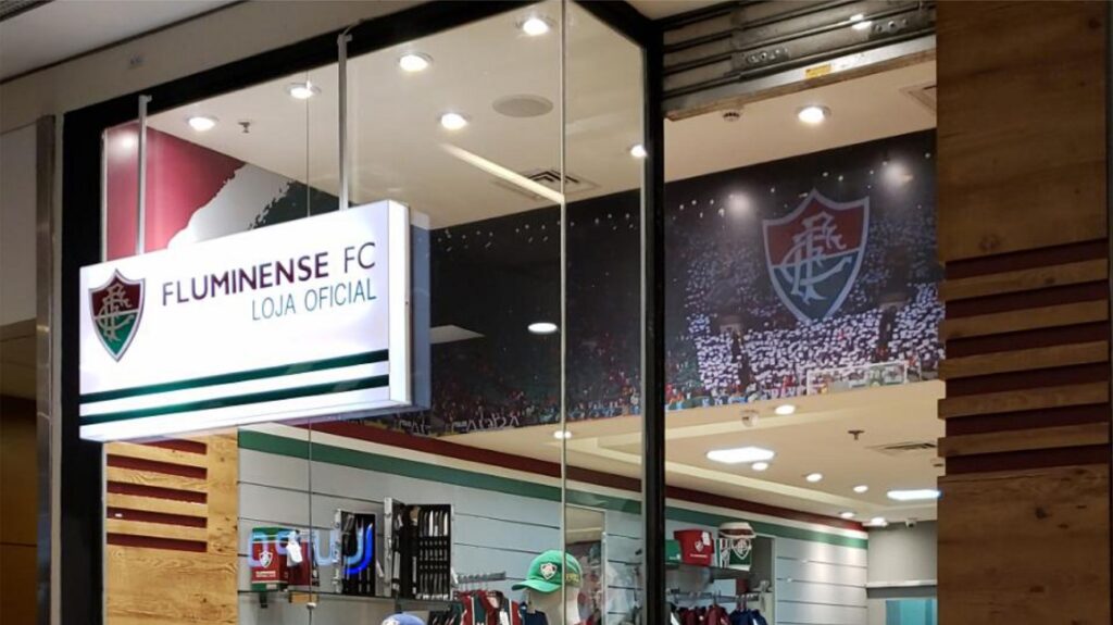 Letreiros: Backlight de acrílico iluminado por led internamente. - Fluminense