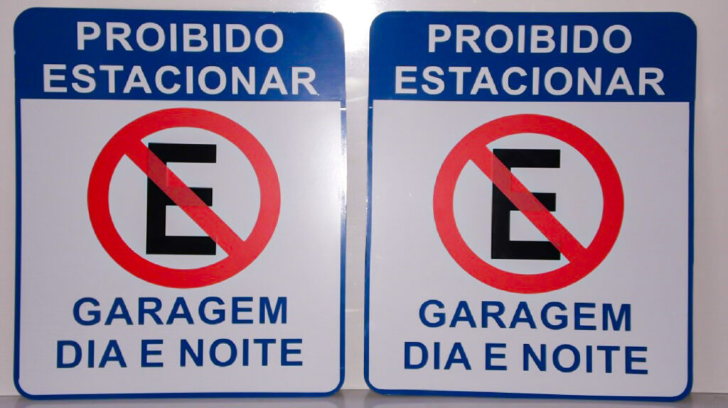 Placas de sinalização